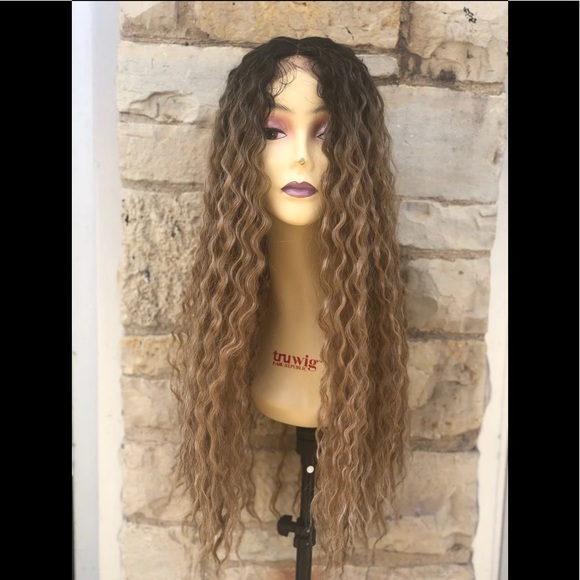 Pre-Plucked Baby hair Ombré Blonde Curly Lace Wig